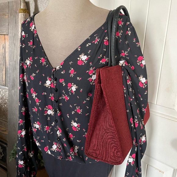 Handbag by Margaret Smith - Picture 10 of 13